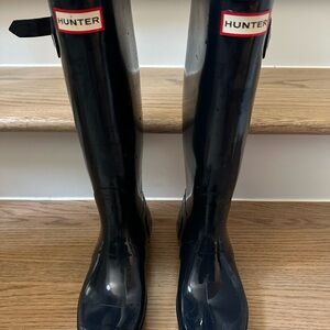 Hunter Blue Winter & Rain Boots with Knee-High Design and Glossy Finish